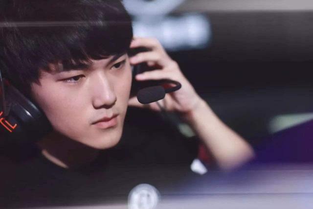 电竞比分盘点2025年CS2正在崛起的二线战队