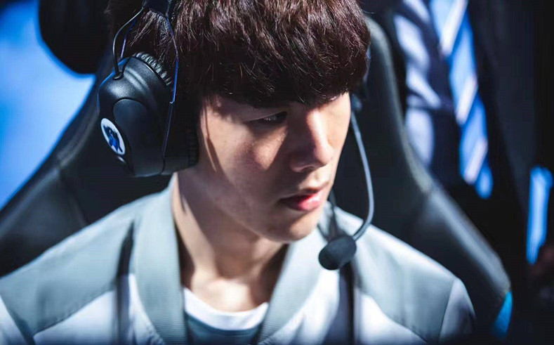 s1mple为BC.Game首秀，战胜CYBERSHOKE，获得《The Proving Grounds Season 3》的胜利